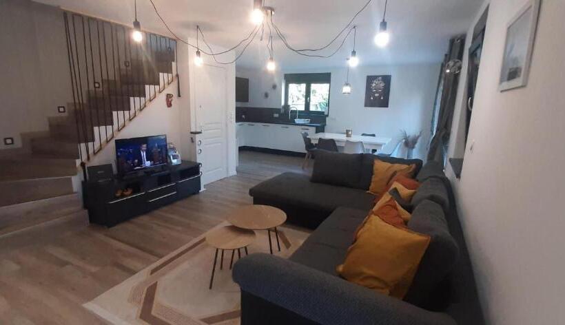 פנסיון Gites Ostheim