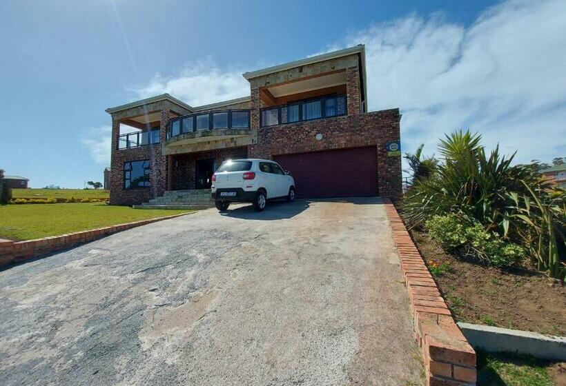 پانسیون Kalashe Bed & Breakfast