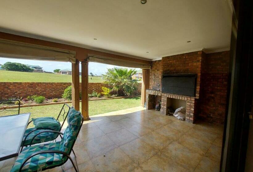 پانسیون Kalashe Bed & Breakfast