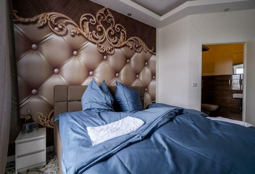 膳宿费 Little Suite