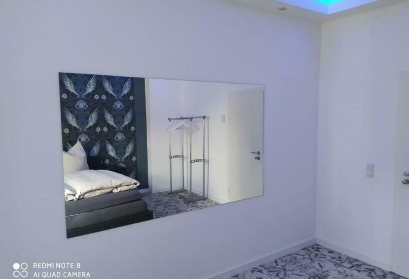 膳宿费 Little Suite