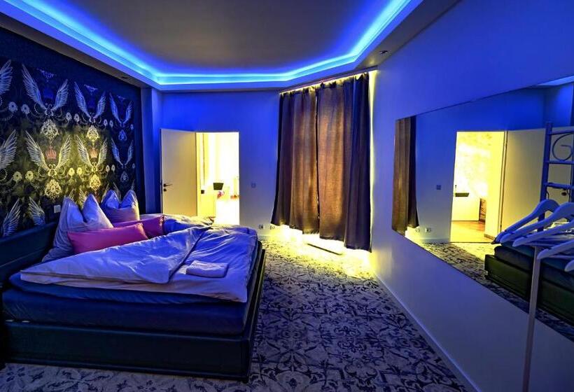 膳宿费 Little Suite