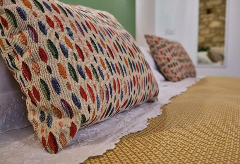 펜션 Olioealloro B&b