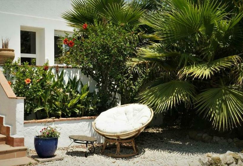 פנסיון One Life Málaga Retreat