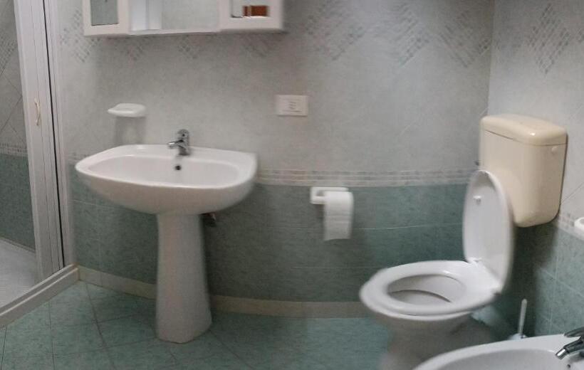 פנסיון Stanze Appartamento Rosina Casa Vacanze Cannole Sulla Via Francigena