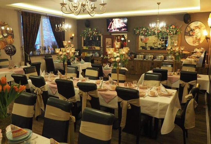 The Little Britain Inn Themed Hotel One Of A Kind In Europe