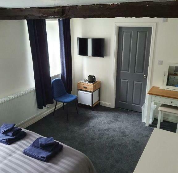 فندق صغير Red Lion Rooms   Self Check In