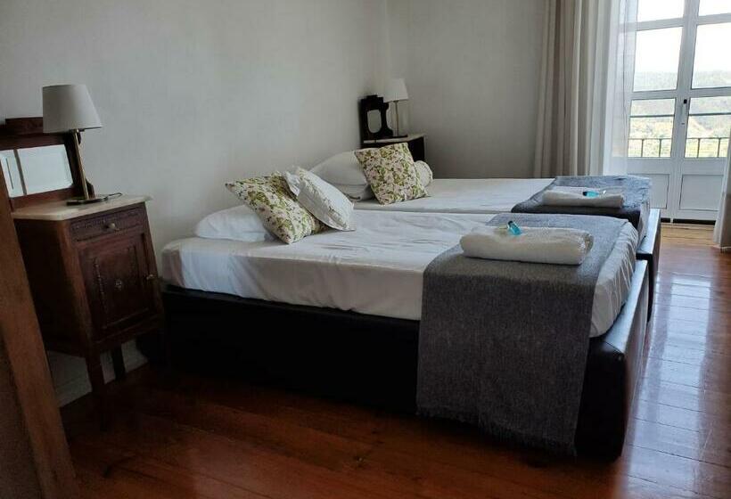 ベッドアンドブレックファースト Altíssima Guesthouse Penacova