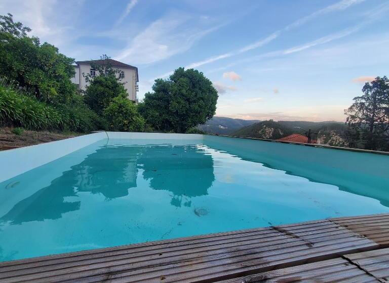 ベッドアンドブレックファースト Altíssima Guesthouse Penacova