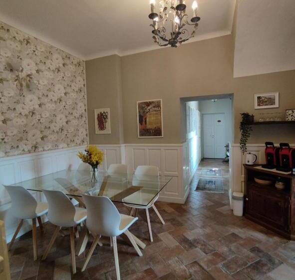 민박 Bed&breakfast Villa Camilla