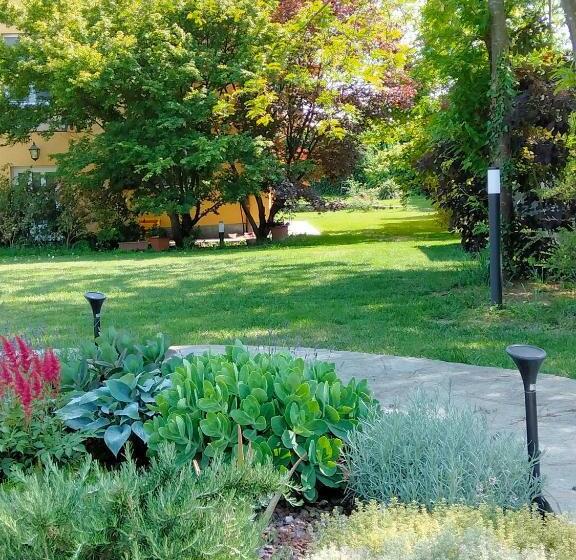 민박 Bed&breakfast Villa Camilla