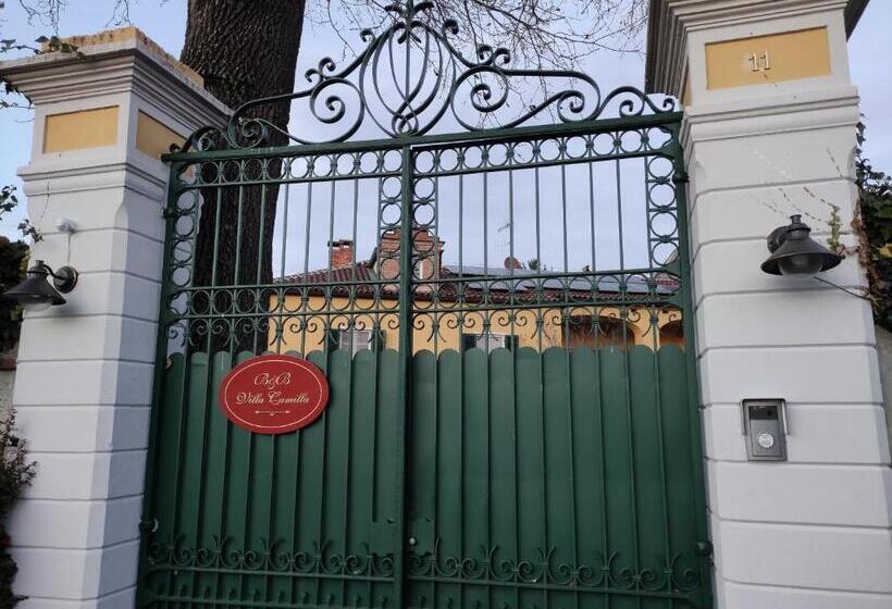 민박 Bed&breakfast Villa Camilla