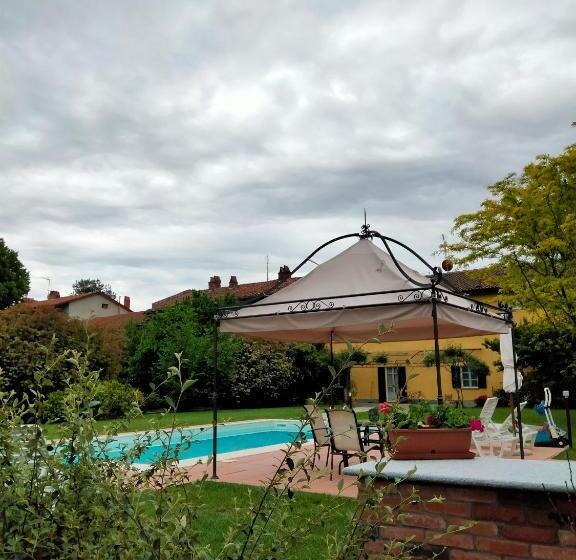 민박 Bed&breakfast Villa Camilla