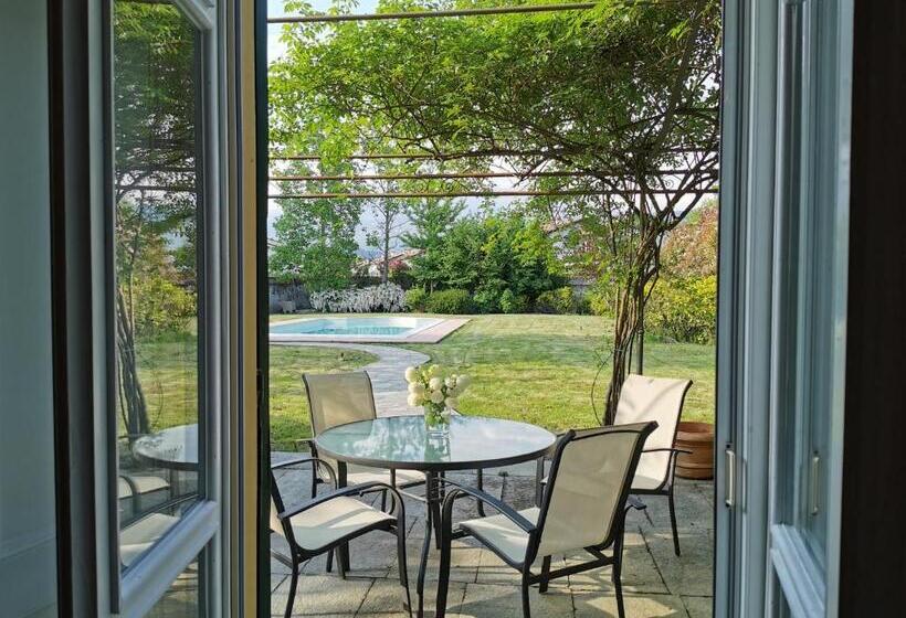 민박 Bed&breakfast Villa Camilla