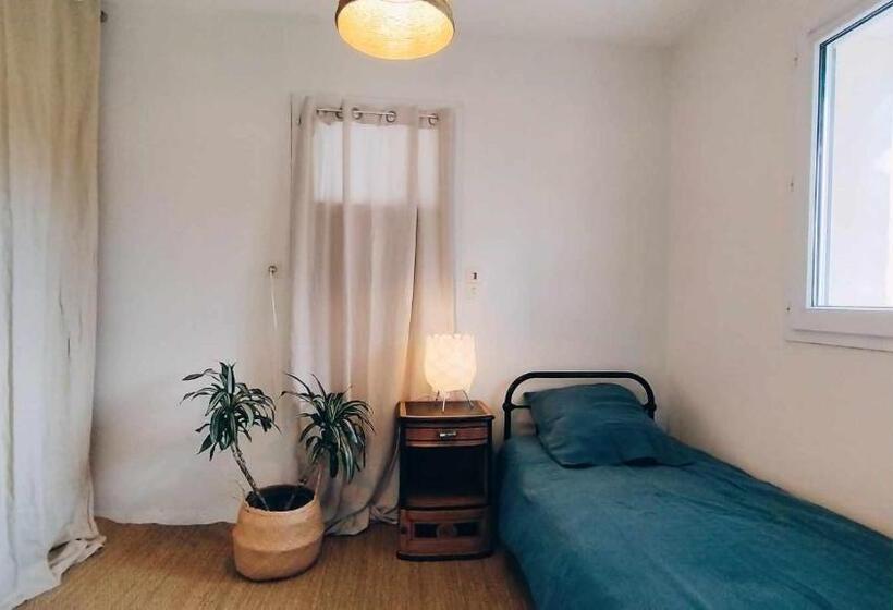 مبيت وإفطار Chez Guilem