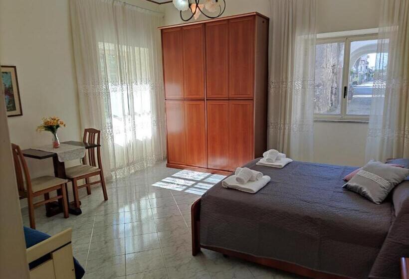 مبيت وإفطار Il Cortile