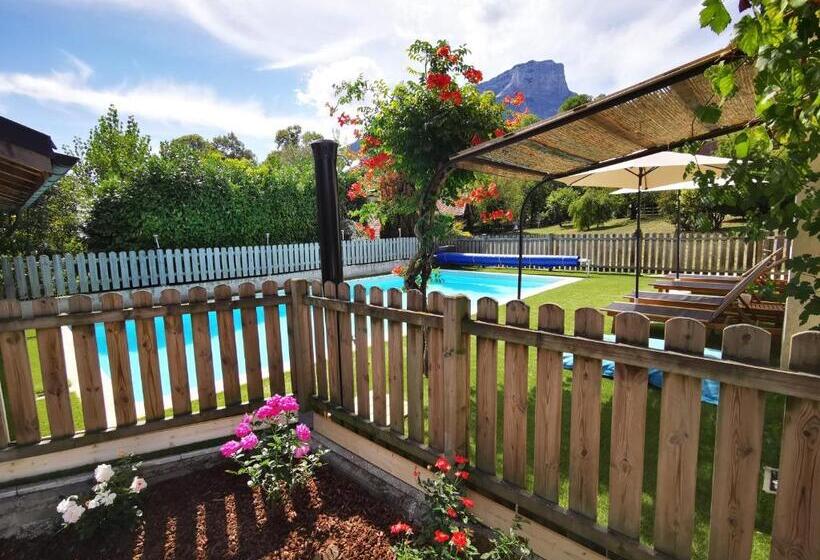 Bed and Breakfast L étang De La Tourne