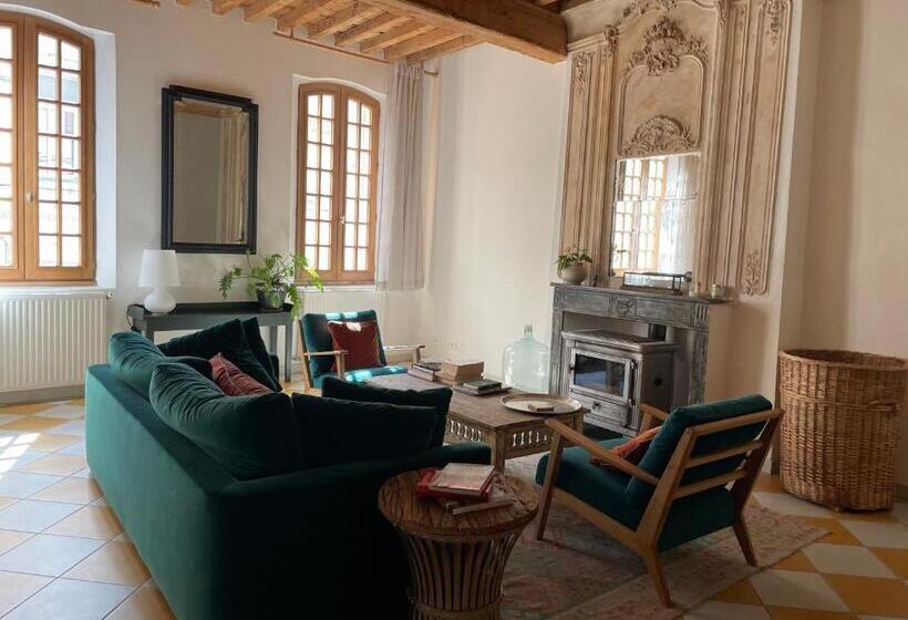 مبيت وإفطار Le Patio D Arles