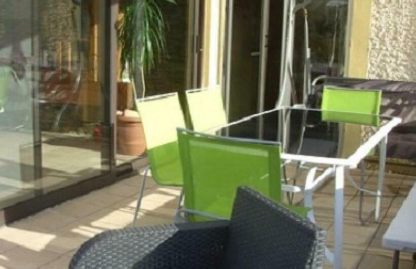 مبيت وإفطار Le Valhento