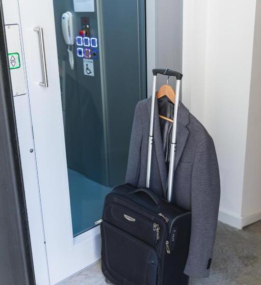 צימר Maison 1634   Parking, Petit Dejeuner Compris, Proche Centre, Climatisation, Piscine