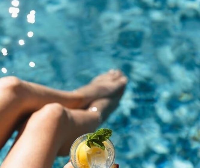 צימר Maison 1634   Parking, Petit Dejeuner Compris, Proche Centre, Climatisation, Piscine