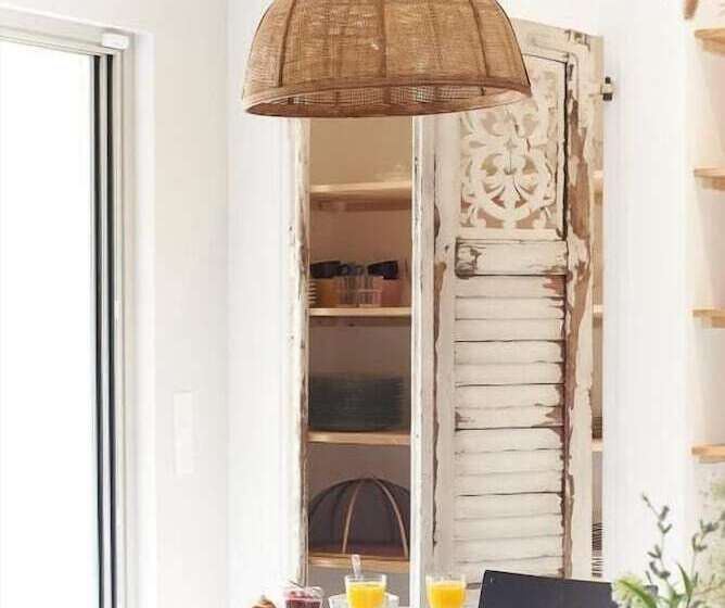 צימר Maison 1634   Parking, Petit Dejeuner Compris, Proche Centre, Climatisation, Piscine