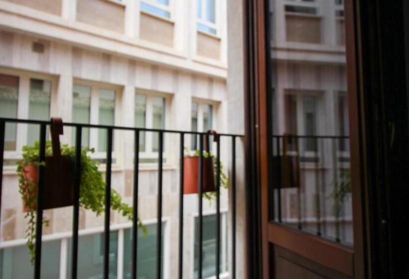 تختخواب و صبحانه Nel Cuore Dell Aquila Bnb