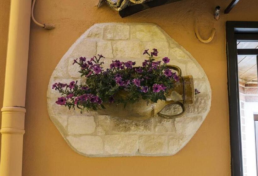 مبيت وإفطار Roberto S Guest House