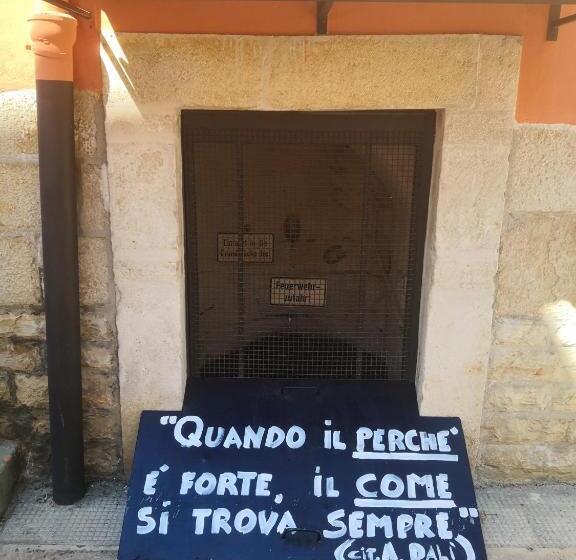 مبيت وإفطار Roberto S Guest House