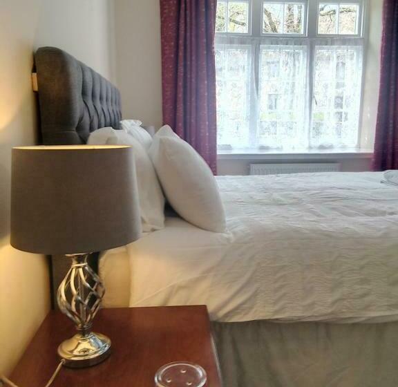 Seven Stars   Bed & Breakfast & Restaurant