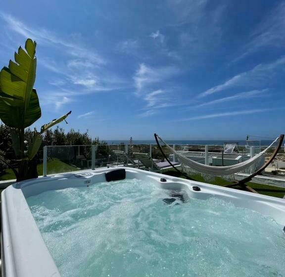 住宿加早餐  We Surf House