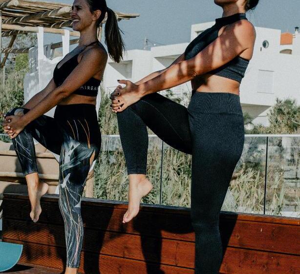 住宿加早餐  We Surf House