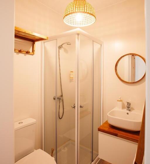 住宿加早餐  We Surf House