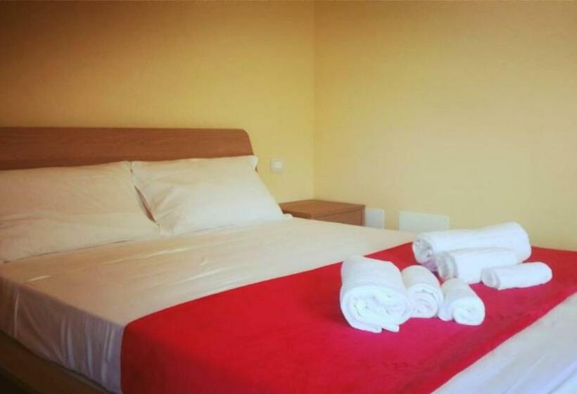 فندق Agriturismo Saettà