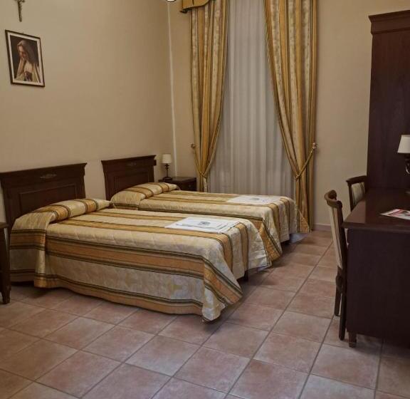 ホテル Casapaceebene