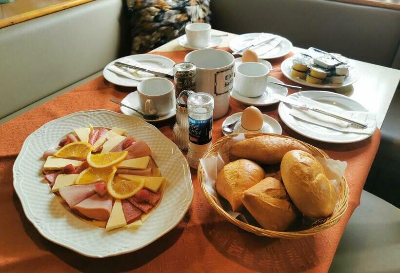 ホテル Landgasthof Hirsch