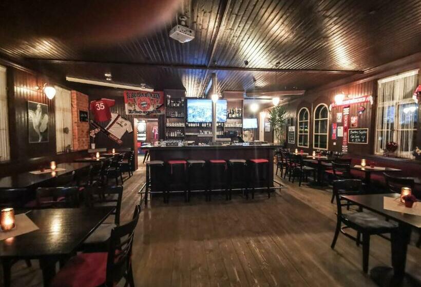 ホテル Landgasthof Hirsch