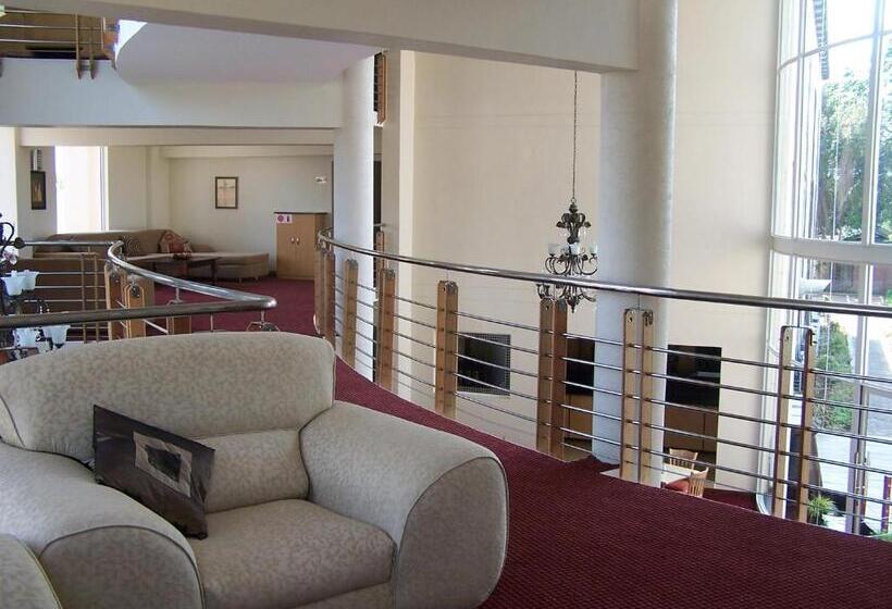 호텔 Regal Inn Pmburg