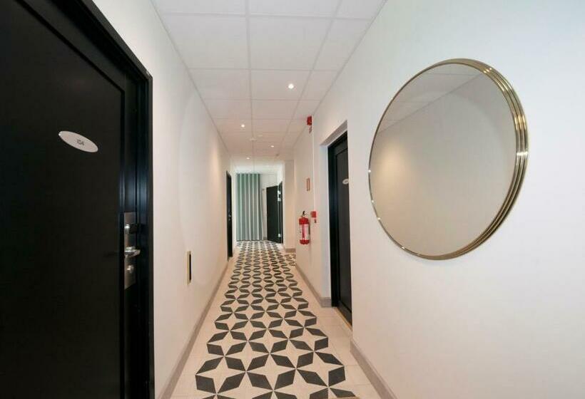 酒店 Staykvick Boutique Hostel