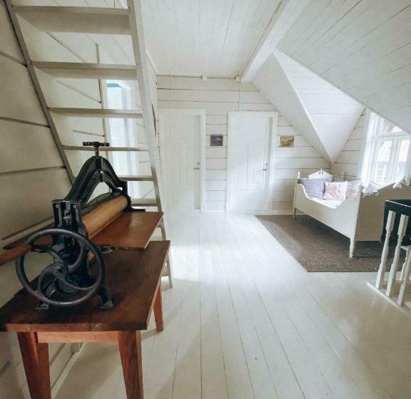 בית מלון כפרי øygarden I Heggjabygda