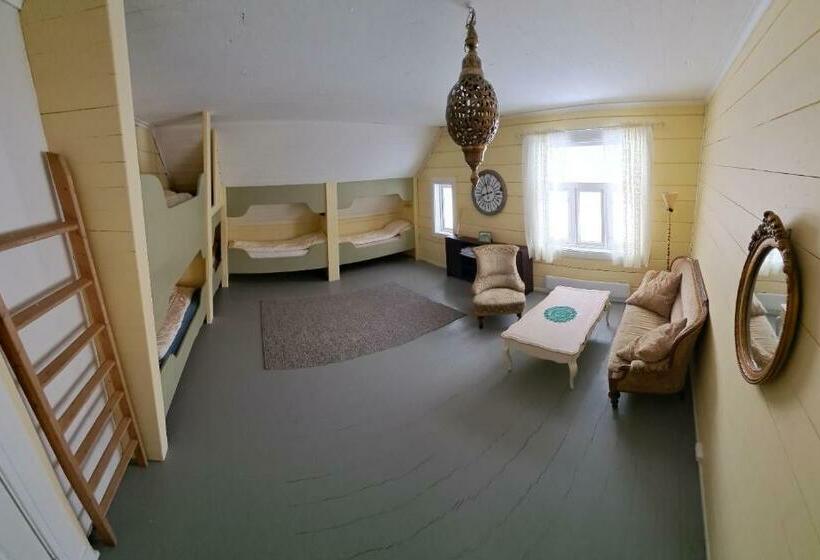 בית מלון כפרי øygarden I Heggjabygda