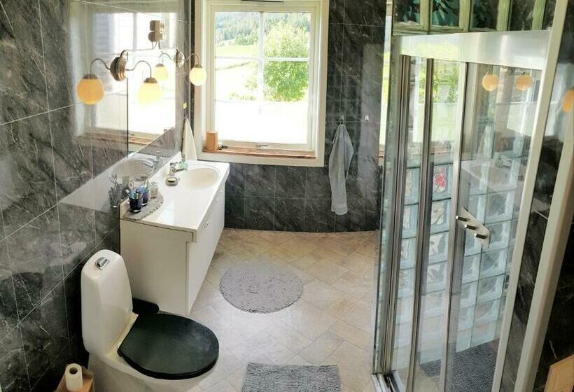 בית מלון כפרי øygarden I Heggjabygda