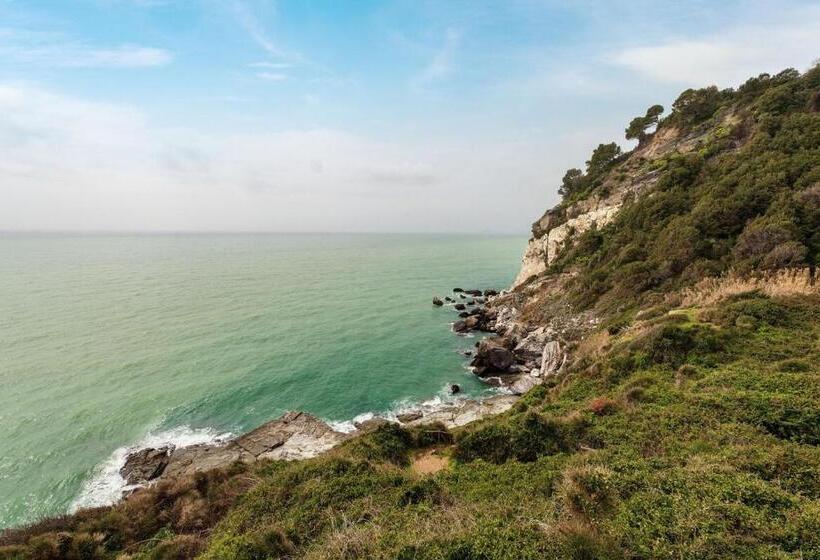 بنسيون La Casa Fra Gli Ulivi Luxury Apartments With Pool Near Cinque Terre And Tuscany