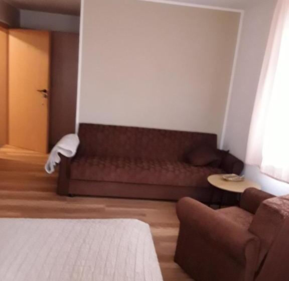 Пансион Altes Bootshaus