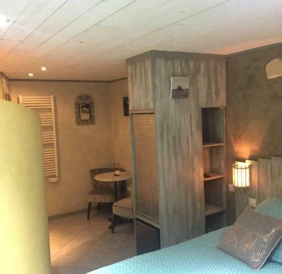 بنسيون Chambre D’hôtes Des Oliviers