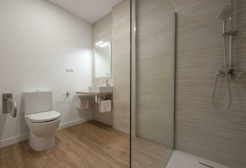 Пансион Hostal Beach