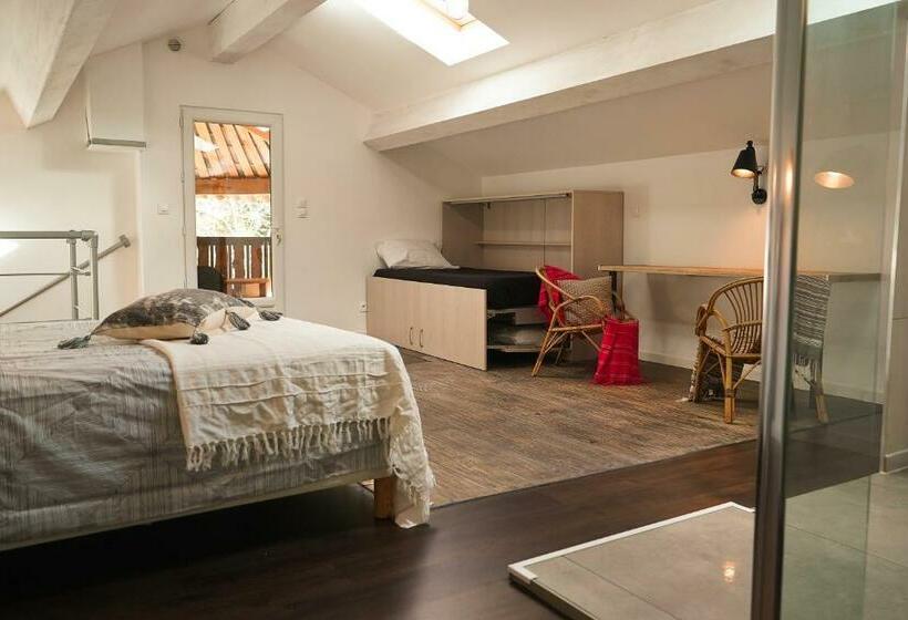 פנסיון La Maison Des Artistes