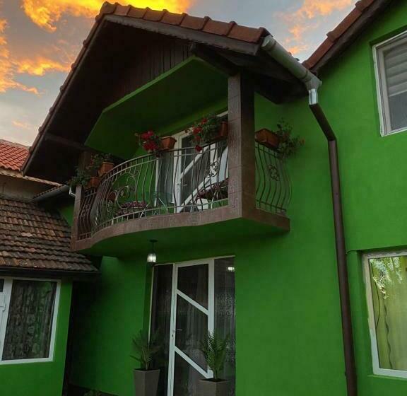 Пансион Micul Popas