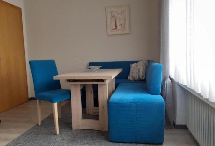 펜션 Nähe Nürburgring In Quiddelbach, Gästezimmer Mit Lounge