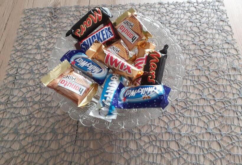 펜션 Nähe Nürburgring In Quiddelbach, Gästezimmer Mit Lounge